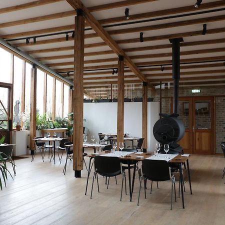 סלאוס De 6 Linden Boutique Hotel מראה חיצוני תמונה