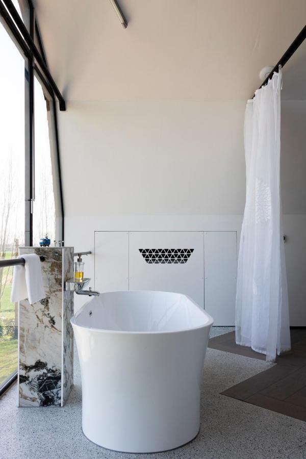 סלאוס De 6 Linden Boutique Hotel מראה חיצוני תמונה