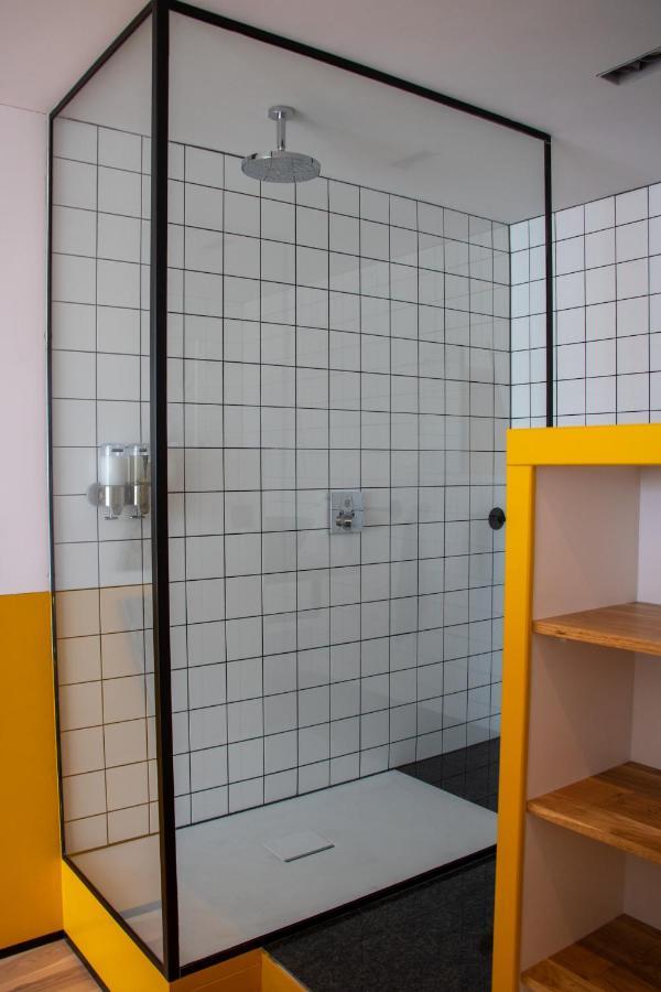 סלאוס De 6 Linden Boutique Hotel מראה חיצוני תמונה