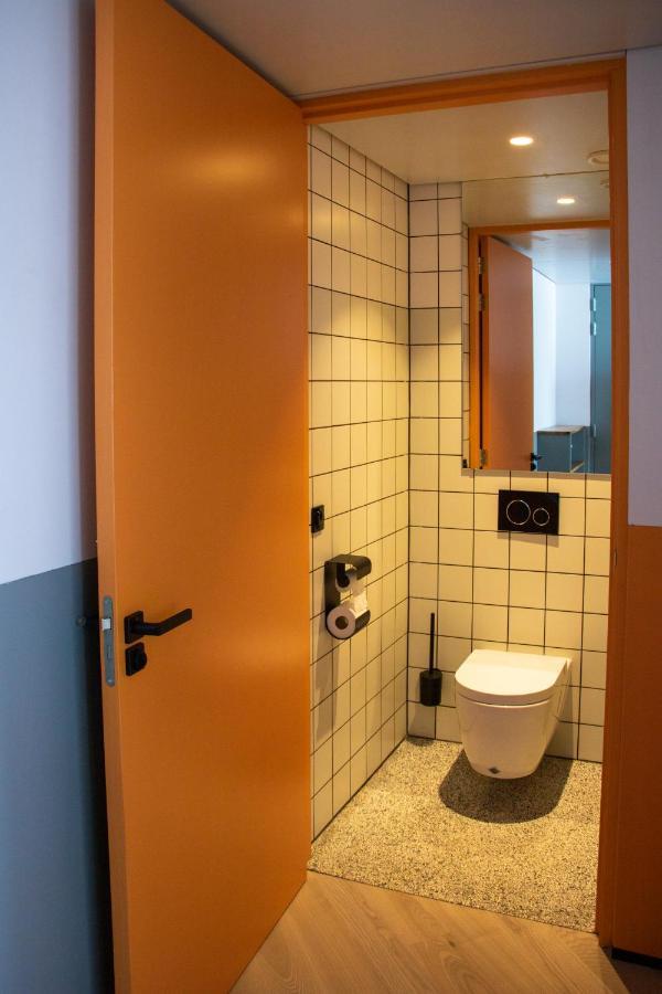 סלאוס De 6 Linden Boutique Hotel מראה חיצוני תמונה