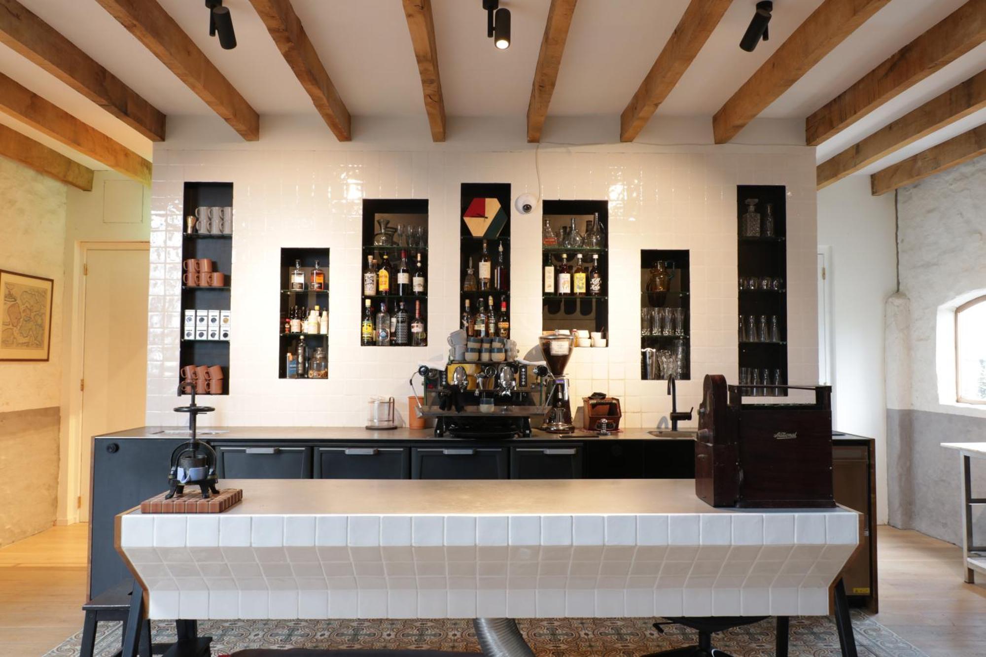 סלאוס De 6 Linden Boutique Hotel מראה חיצוני תמונה