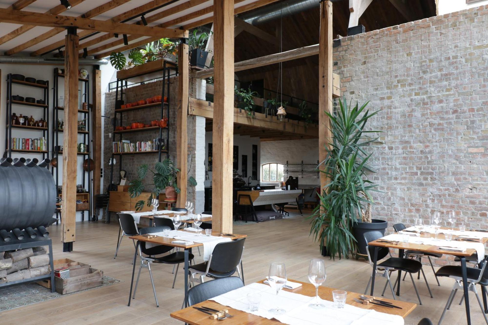 סלאוס De 6 Linden Boutique Hotel מראה חיצוני תמונה